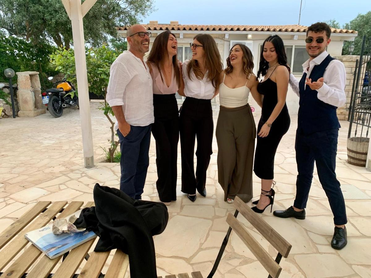 Cozzo Spadaro B&B Portopalo Di Capo Passero Bagian luar foto